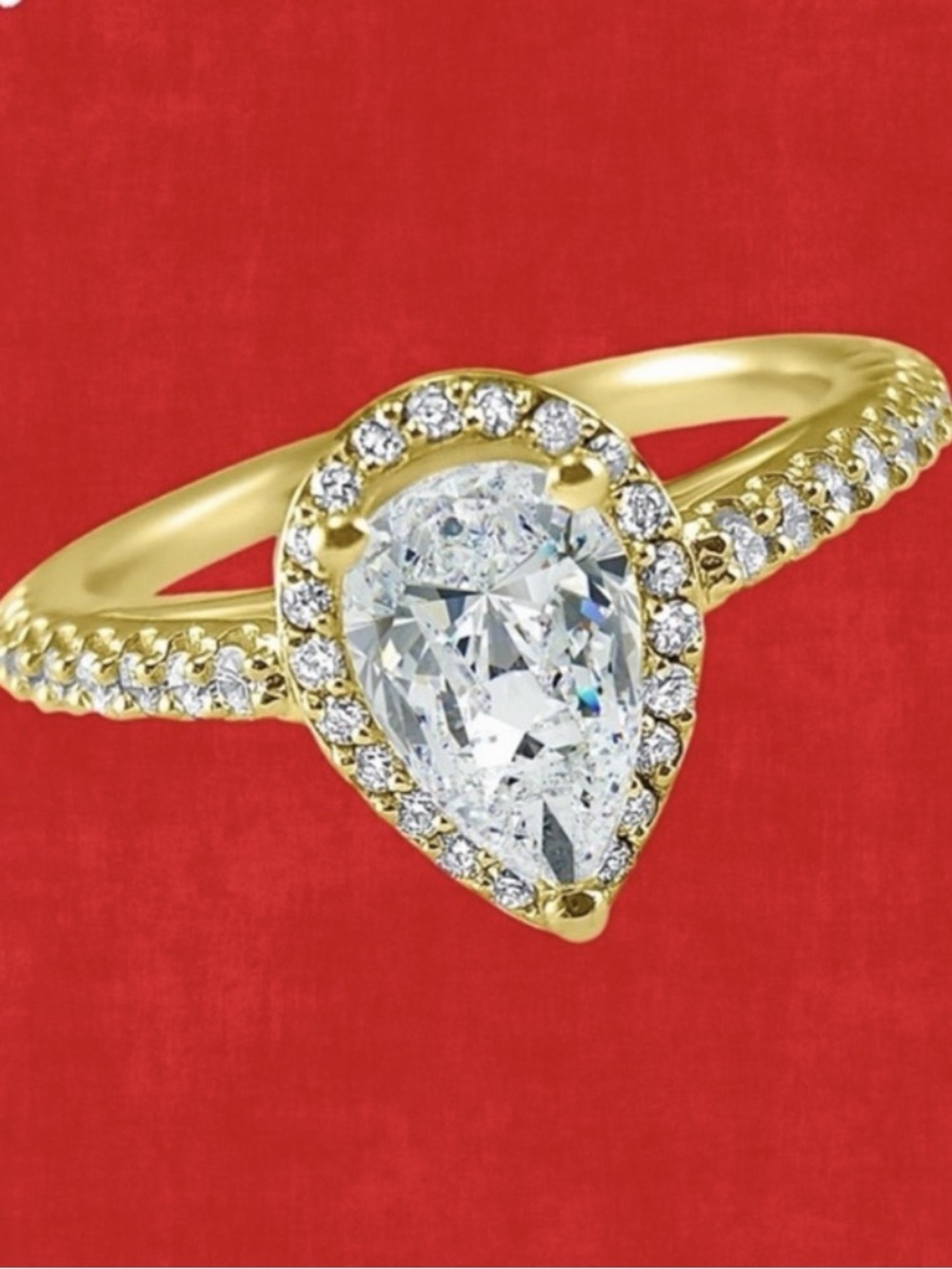 NWT! Gold Solitaire Ring Wedding Engagement Ring size 6